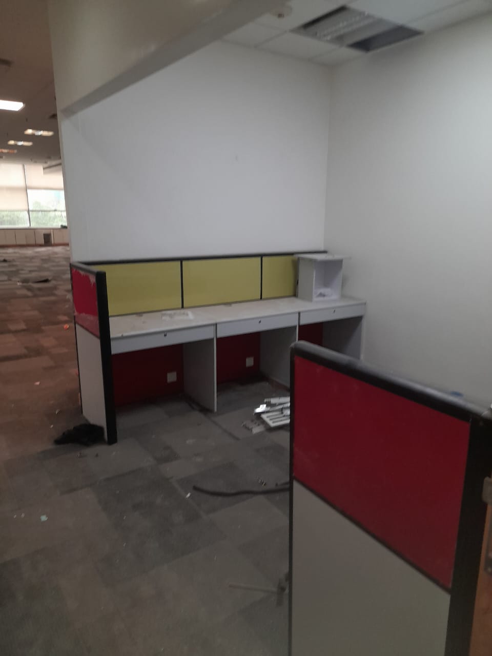 Office for Rent in Off Veera Desai Road Mumbai