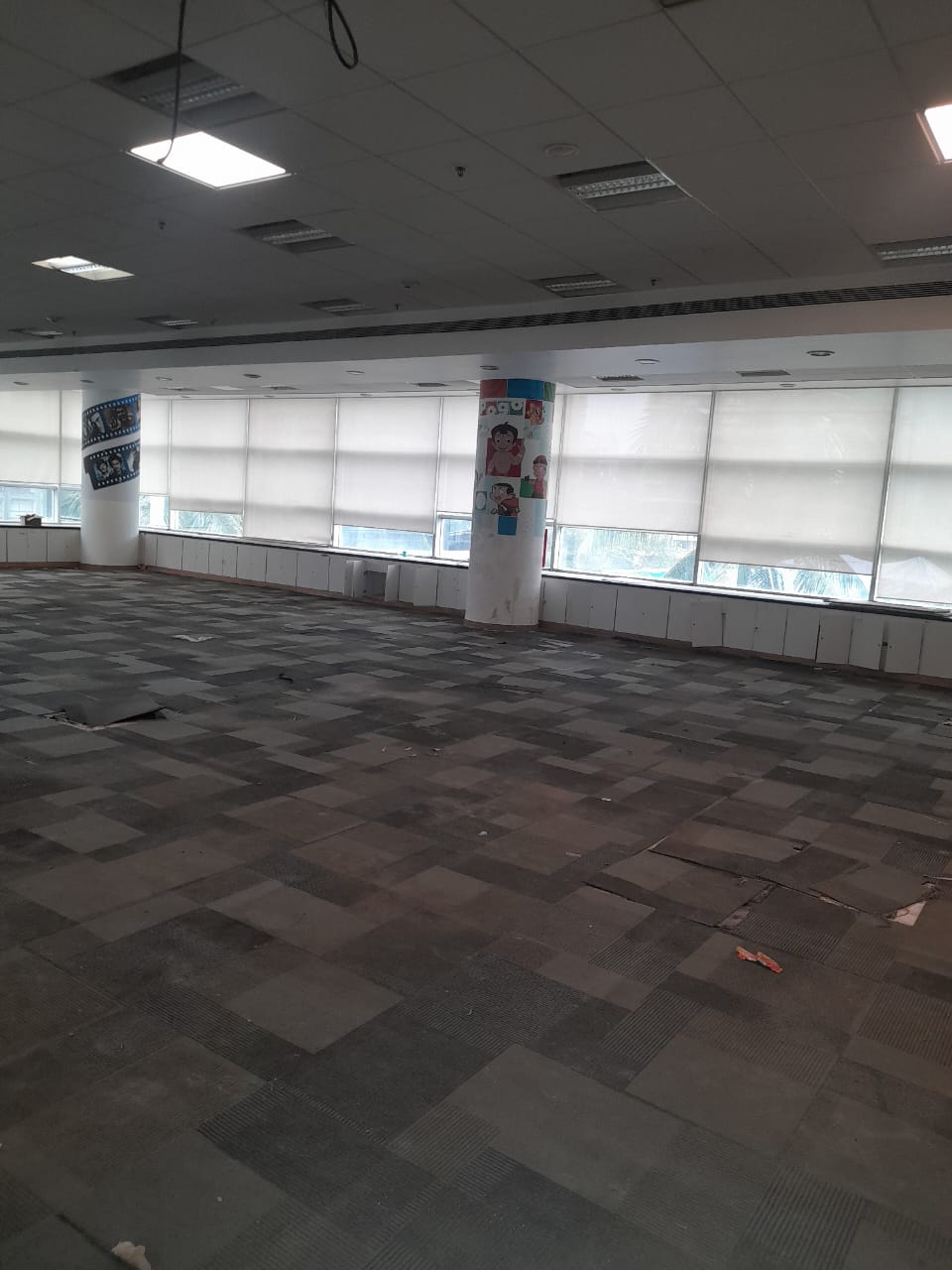 Office for Rent in Off Veera Desai Road Mumbai