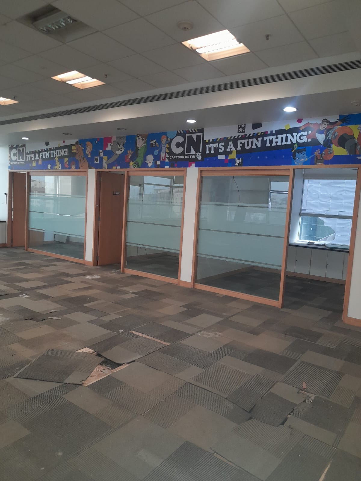 Office for Rent in Off Veera Desai Road Mumbai