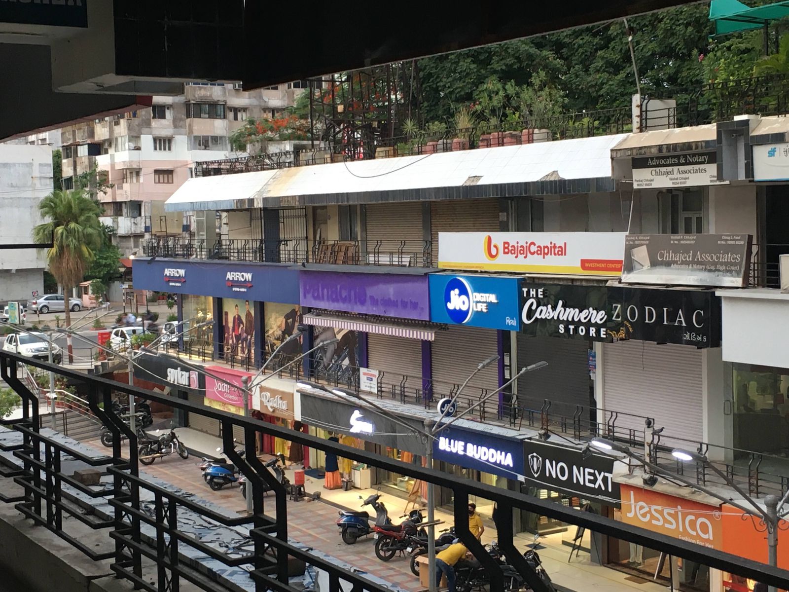 Showroom for Rent in Alkapuri Vadodara