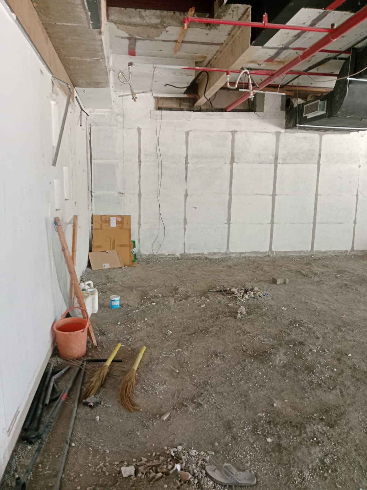 Showroom for Rent in Sion Trombay  Road Mumbai