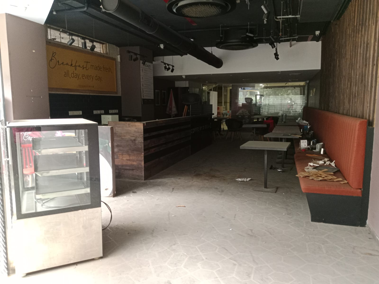 Shop for Rent in Sion Trombay Road Mumbai