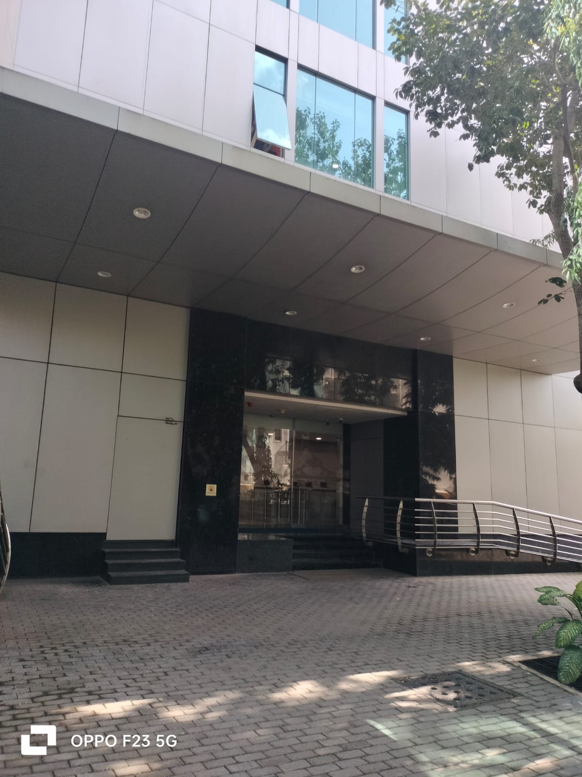 Office for Rent in W E Highway Mumbai