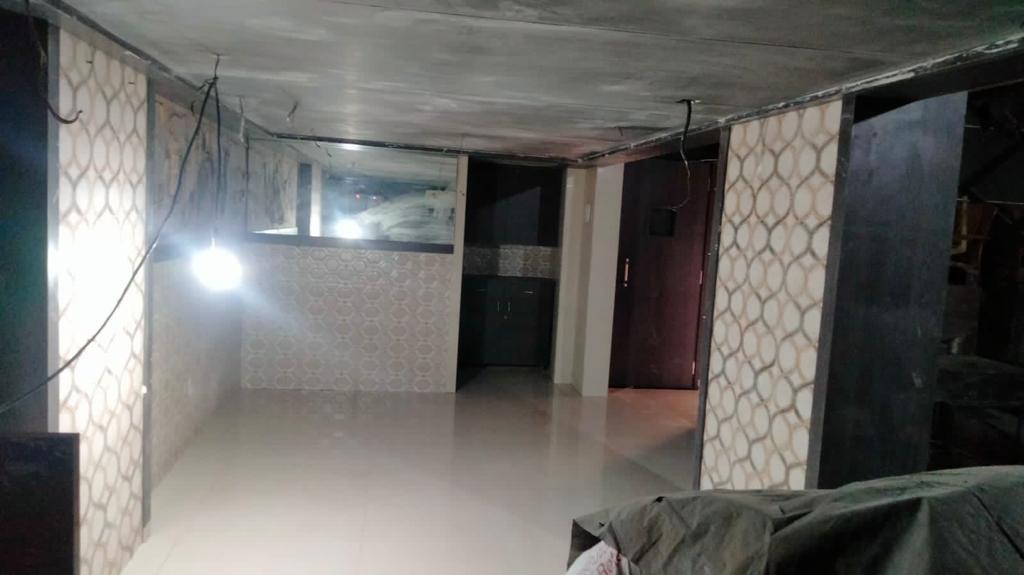 Shop for Rent in L B S Road Mumbai