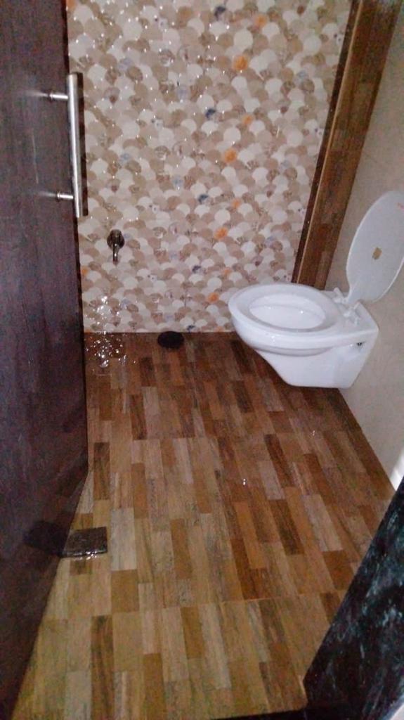 Shop for Rent in L B S Road Mumbai