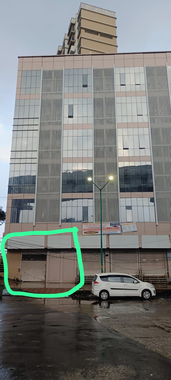 Shop for Rent in L B S Road Mumbai