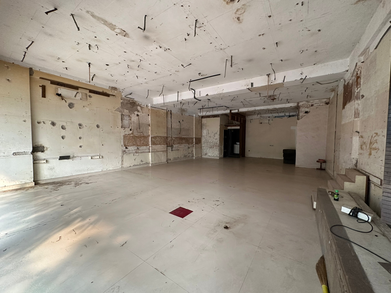 Shop for Rent in Mahul Road Mumbai