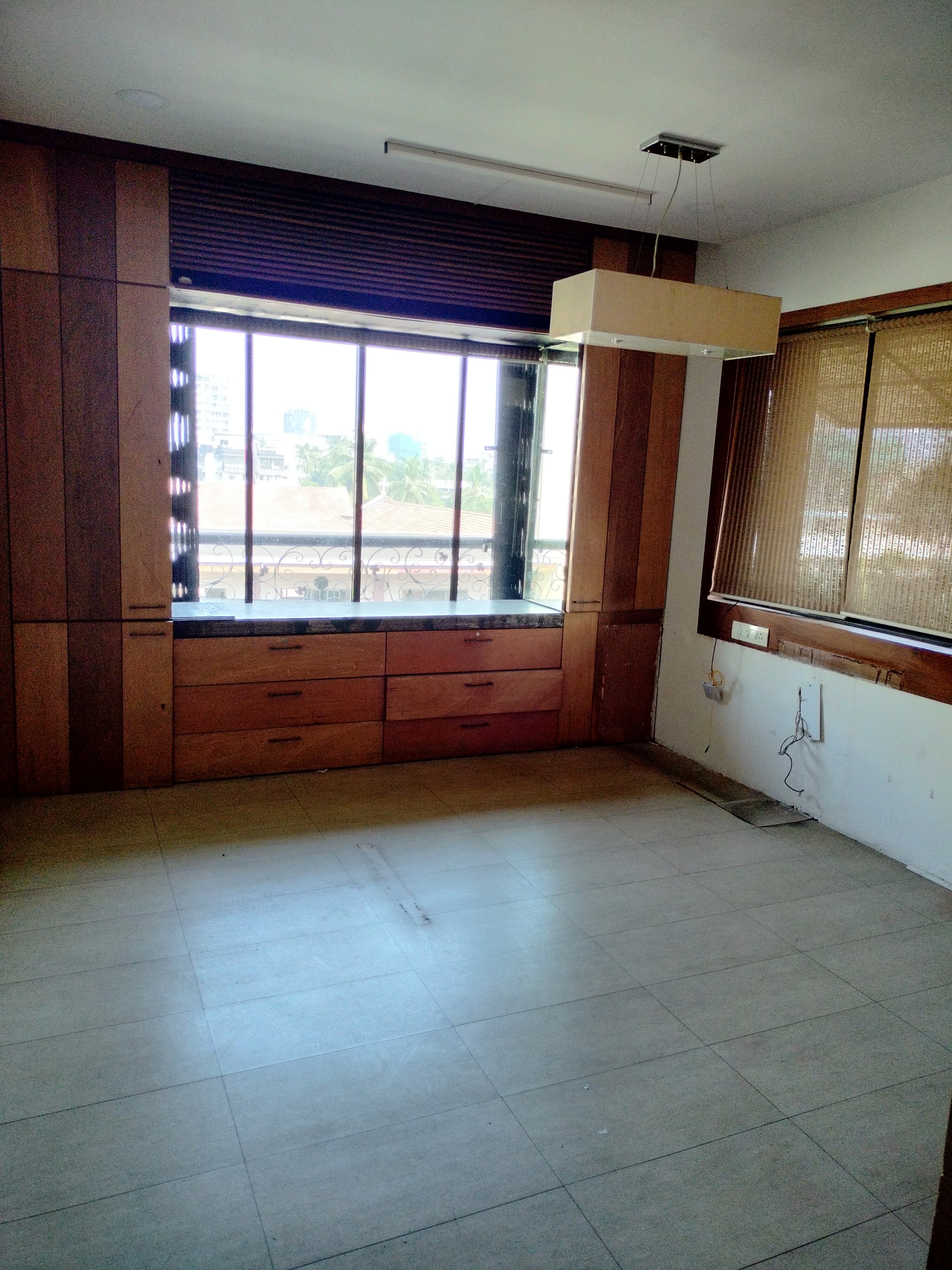 Office for Rent in Santacruz West Mumbai