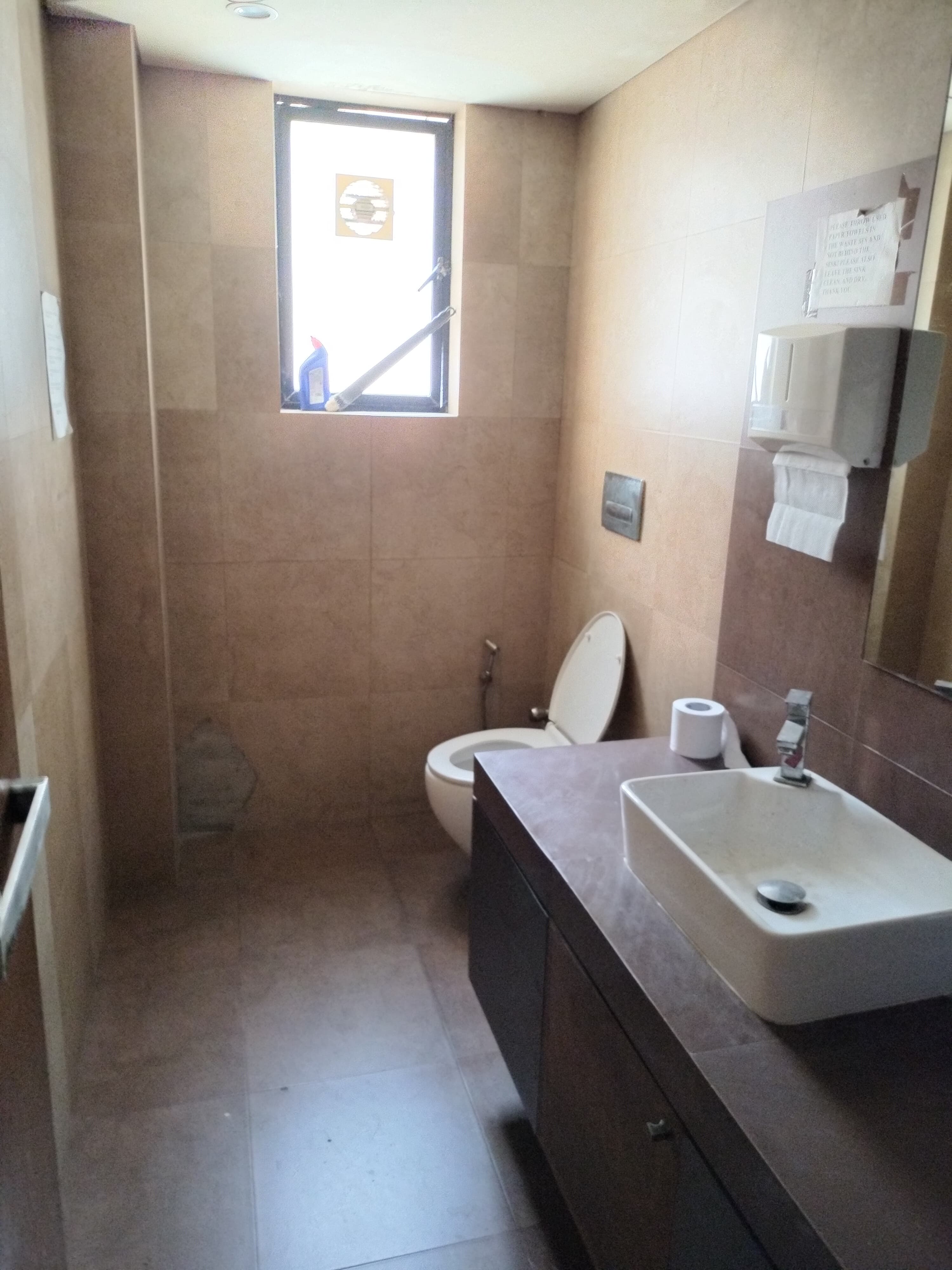 Office for Rent in Santacruz West Mumbai