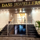 Showroom for Rent in Main Road Nagpur