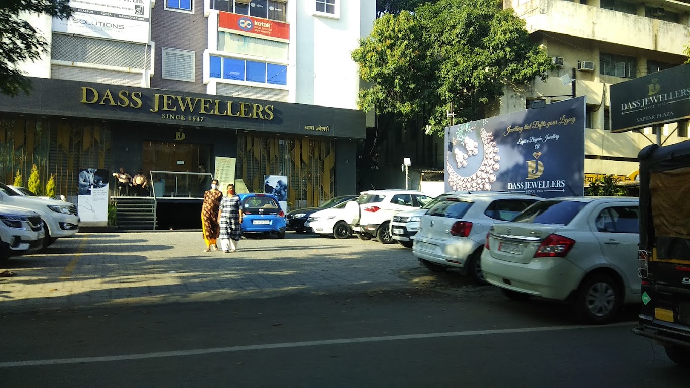 Showroom for Rent in Main Road Nagpur