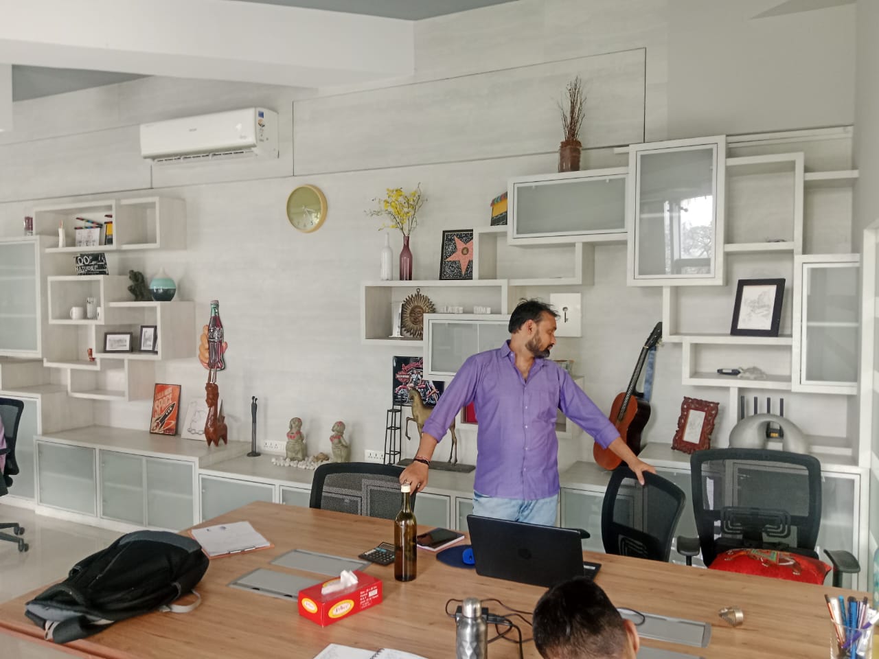 Office for Rent in 15 Road Mumbai