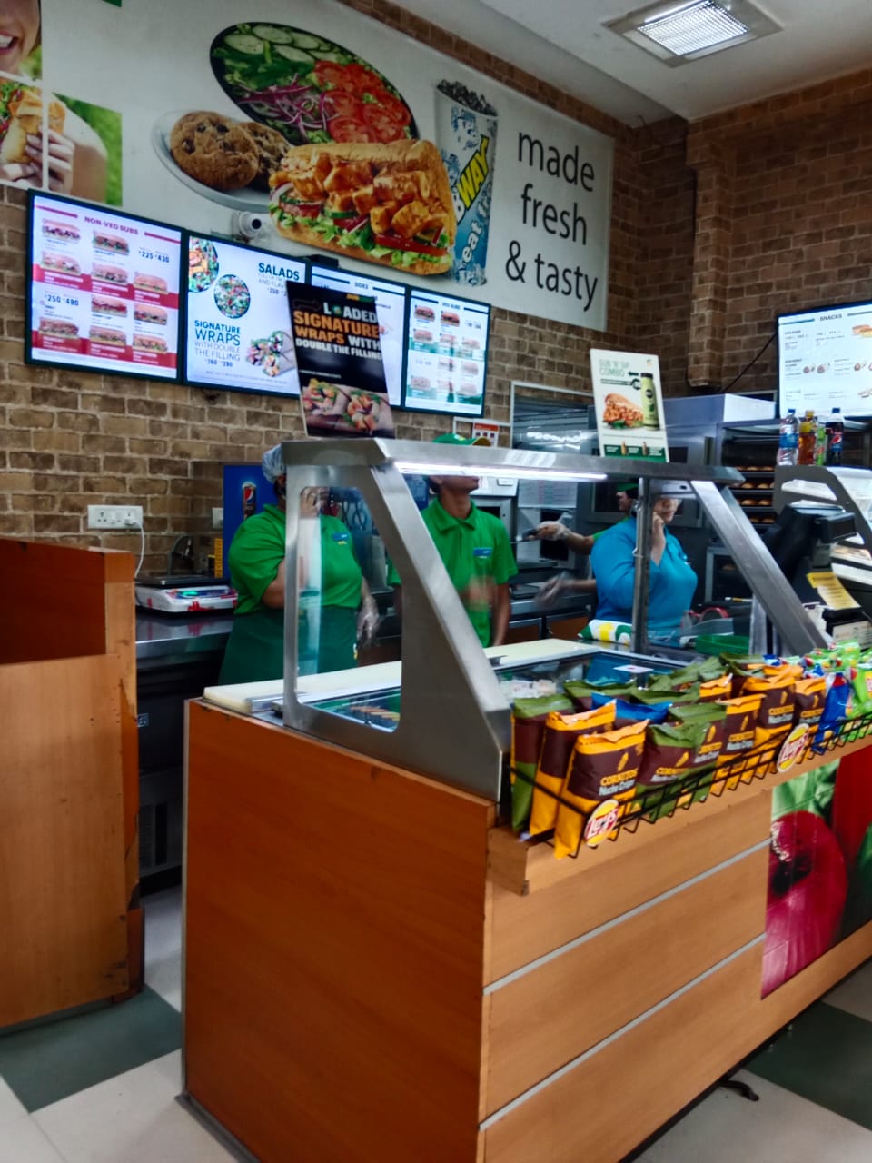 Shop for Rent in Andheri West Mumbai