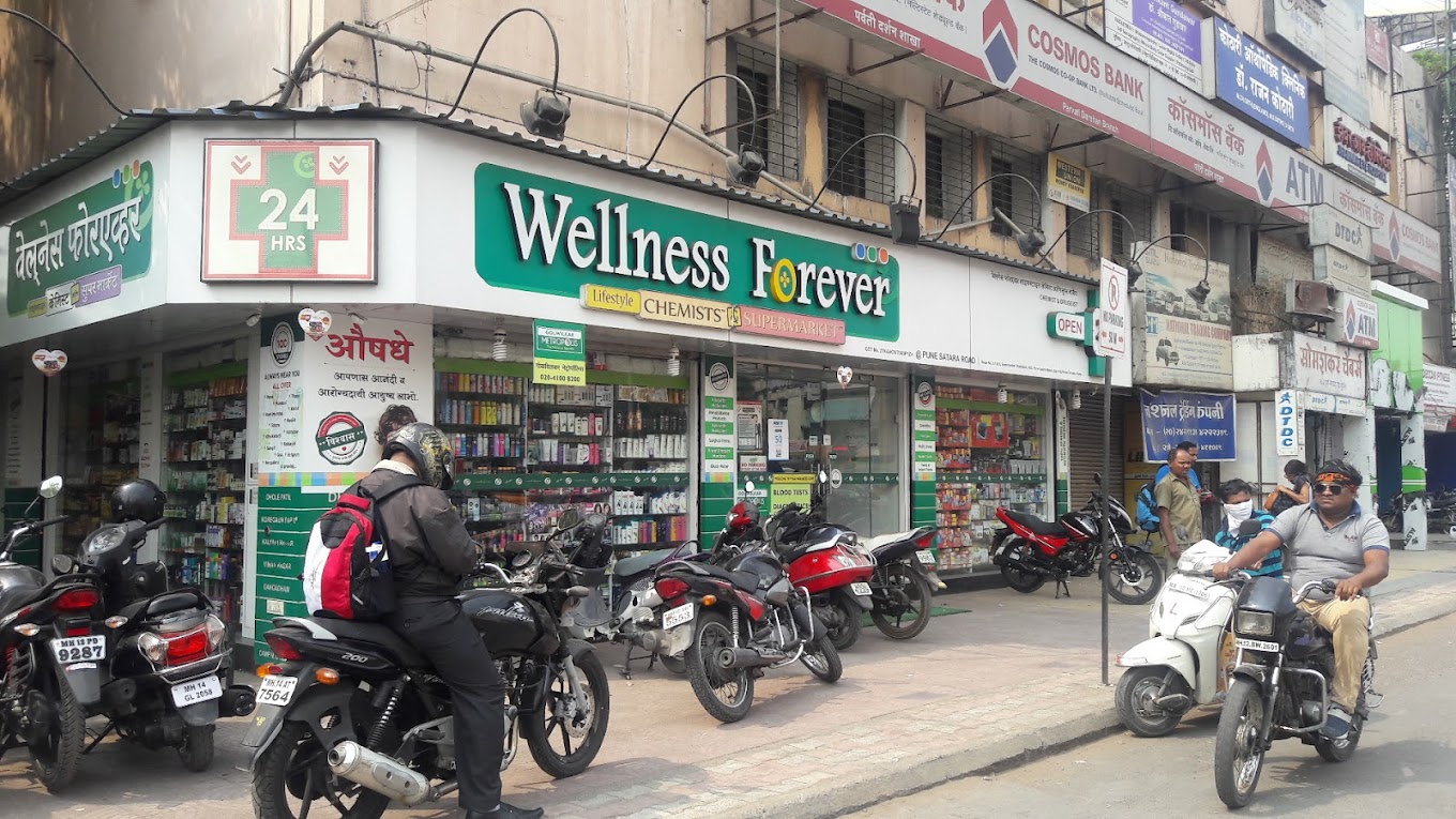 Showroom for Rent in Main Road Pune