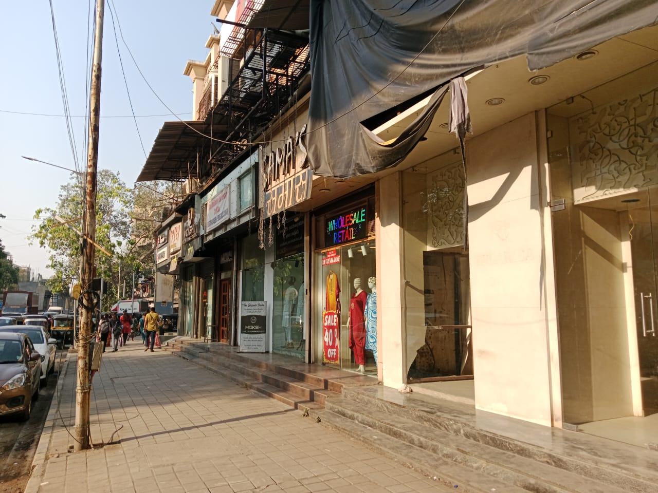 Showroom for Rent in Santacruz West Mumbai