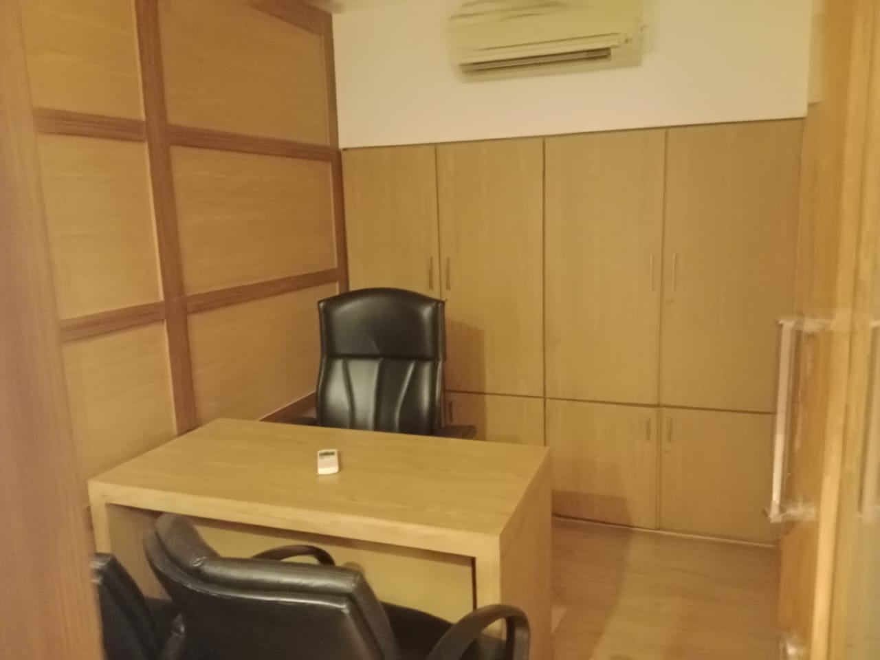 Office for Rent in Khar West Mumbai