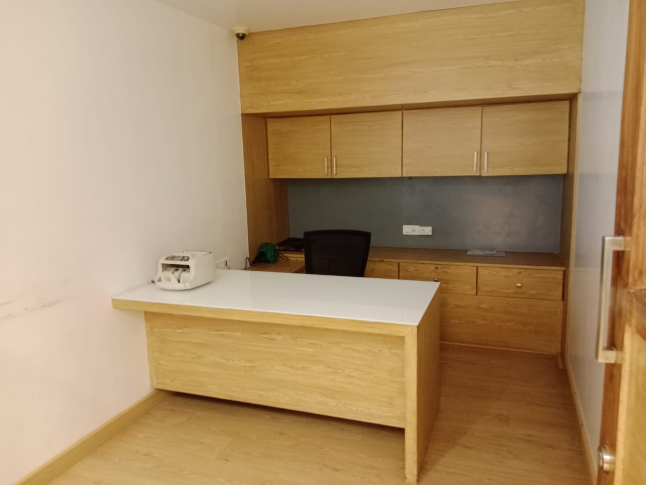 Office for Rent in Khar West Mumbai
