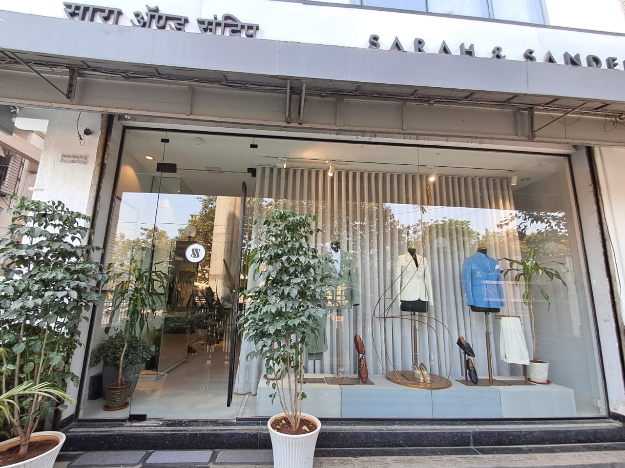 Showroom for Rent in Khar West Mumbai