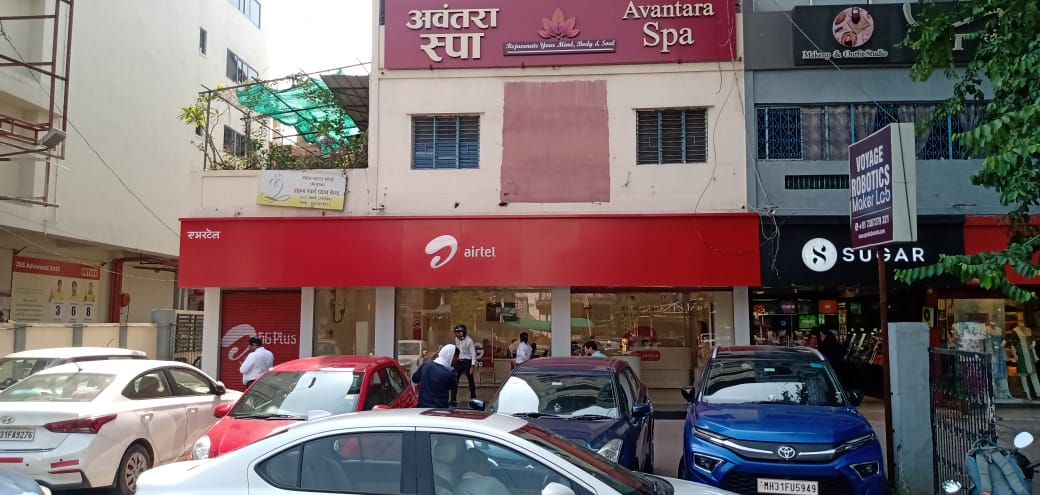 Showroom for Rent in Dharampeth Nagpur