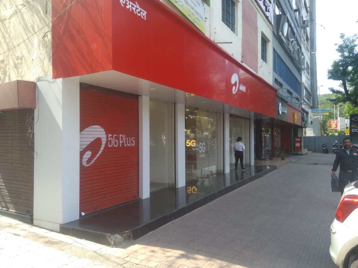 Showroom for Rent in Dharampeth Nagpur