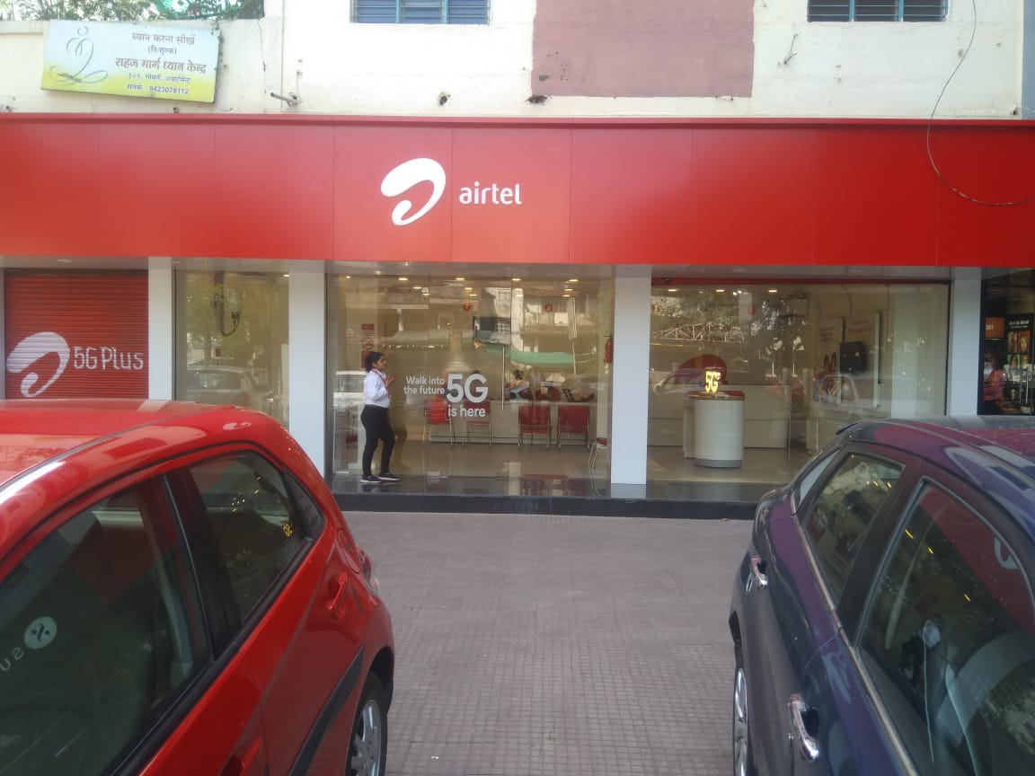 Showroom for Rent in Dharampeth Nagpur