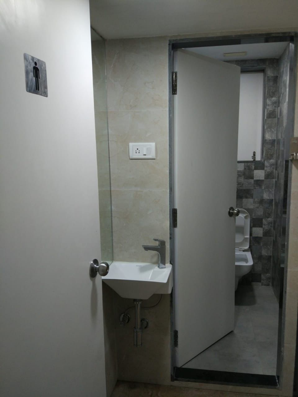 Office for Rent in Goregaon East Mumbai