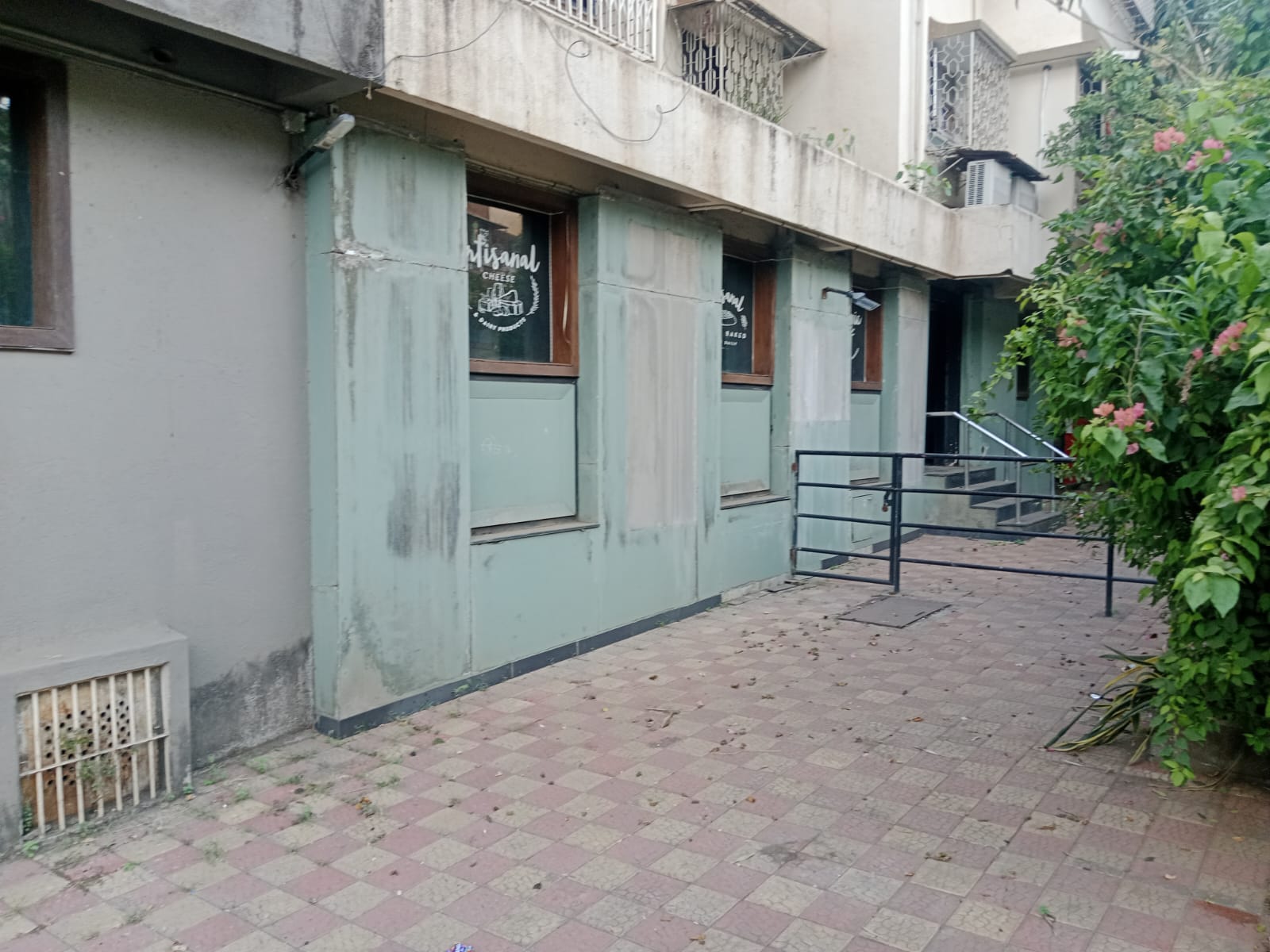 Showroom for Rent in Vile Parle East Mumbai
