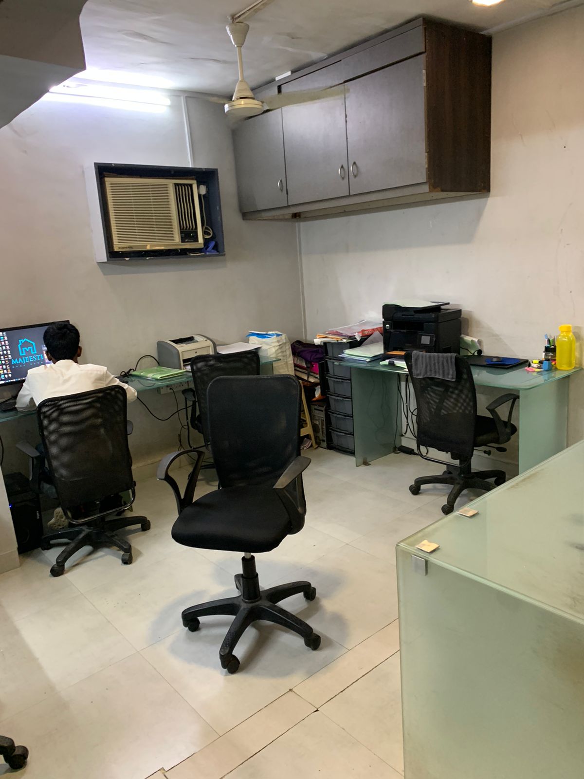 Office for Sale in 14 Road Mumbai