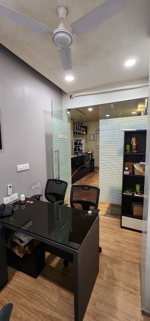 Showroom for Sale in 4 Bungalows Mumbai
