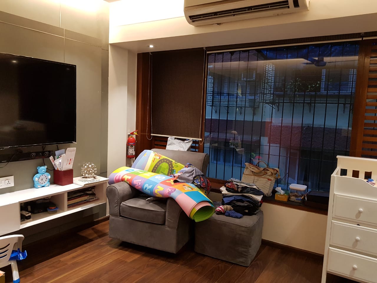 Commercial Bunglow for Rent in Off Hill Road Mumbai