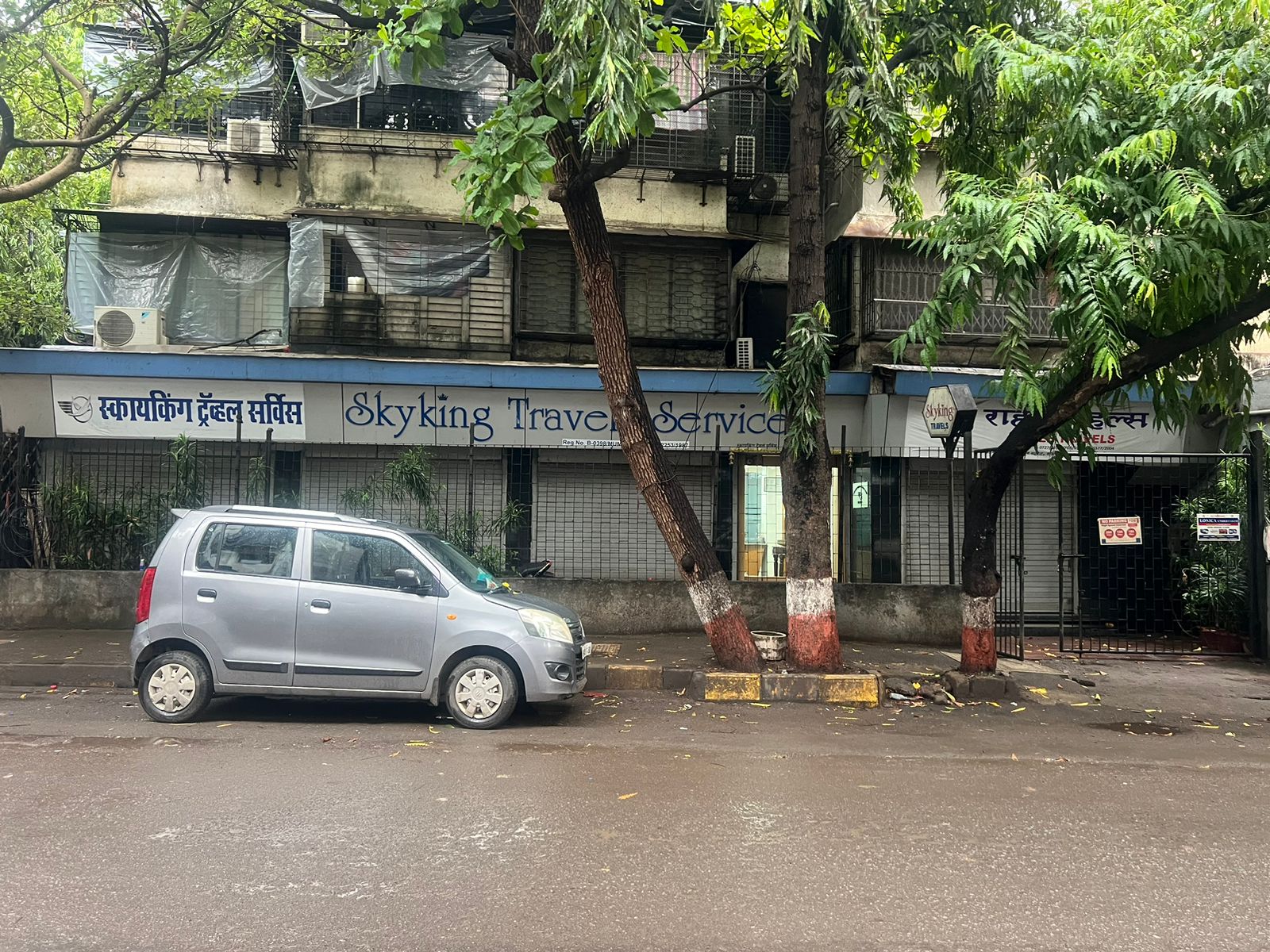 Showroom for Rent in Santacruz West Mumbai