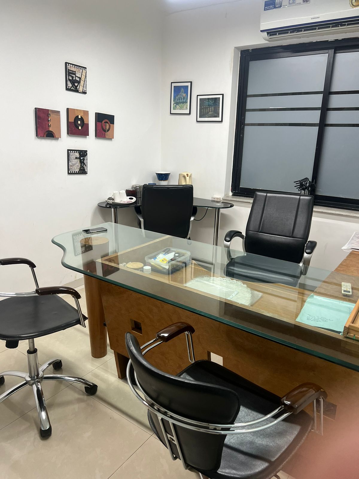 Showroom for Rent in Santacruz West Mumbai