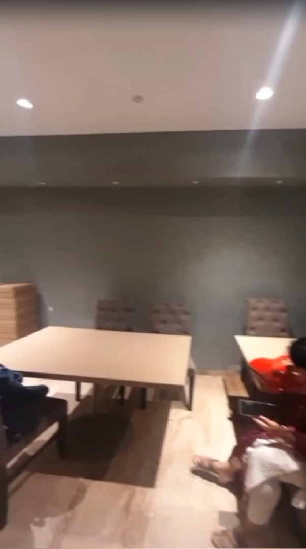Restaurant for Rent in Off Hill Road Mumbai
