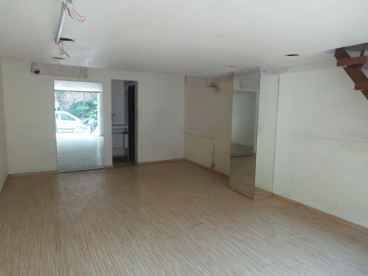 Shop for Sale in Prabhadevi Mumbai