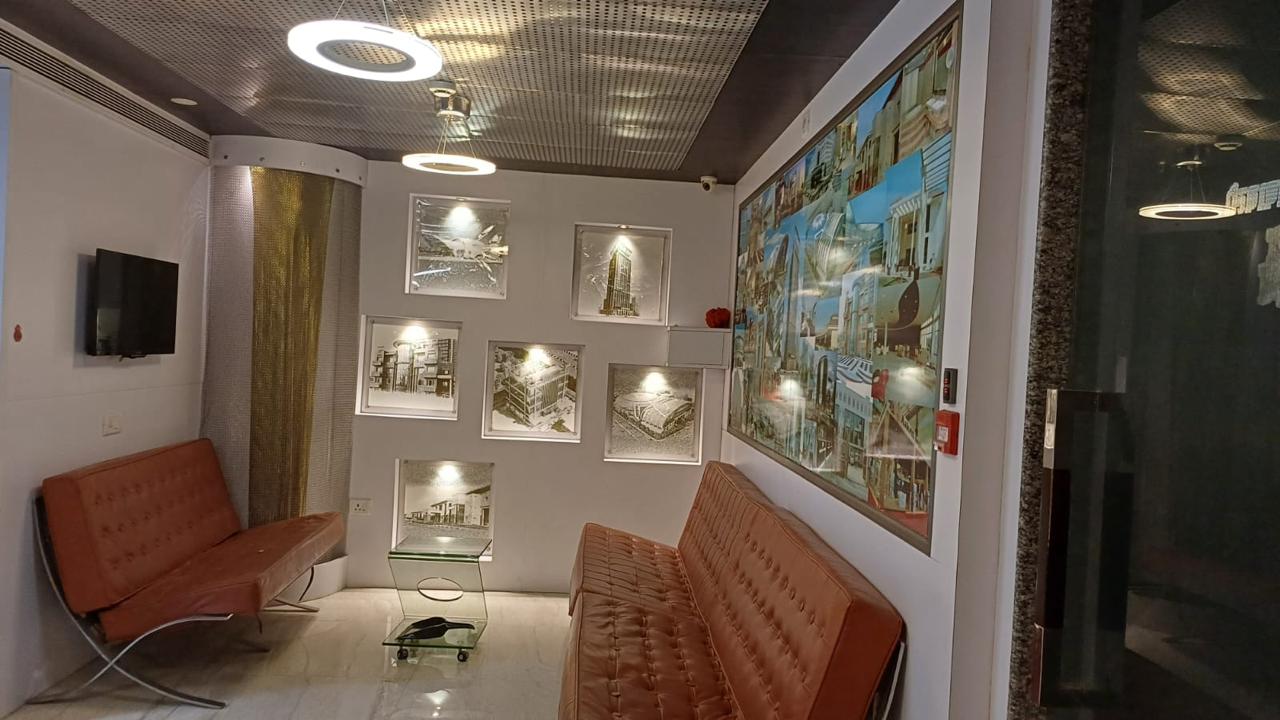 Office for Rent in Vile Parle West Mumbai