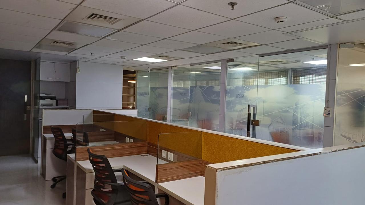 Office for Rent in Vile Parle West Mumbai