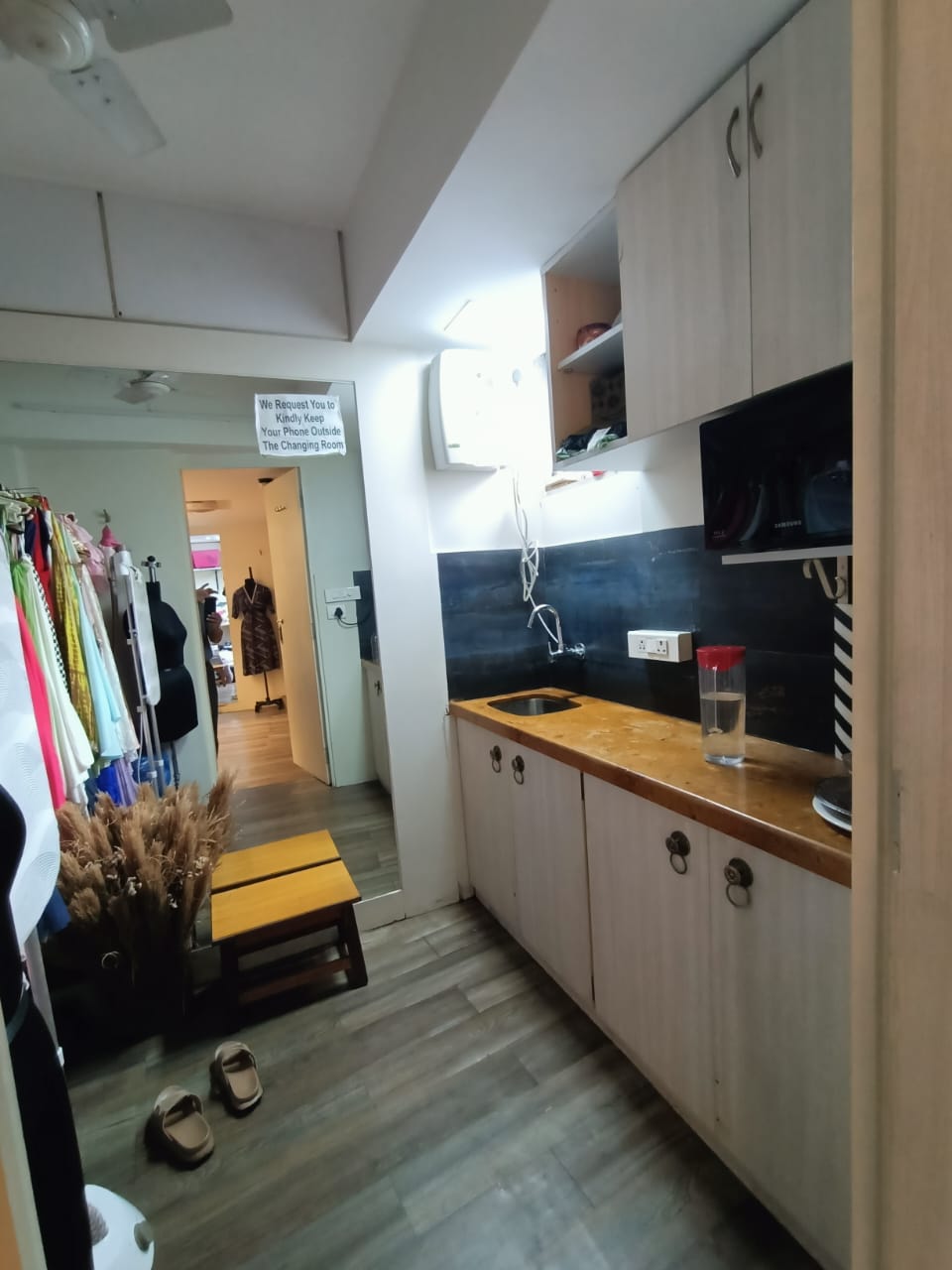 Showroom for Rent in Bandra West Mumbai