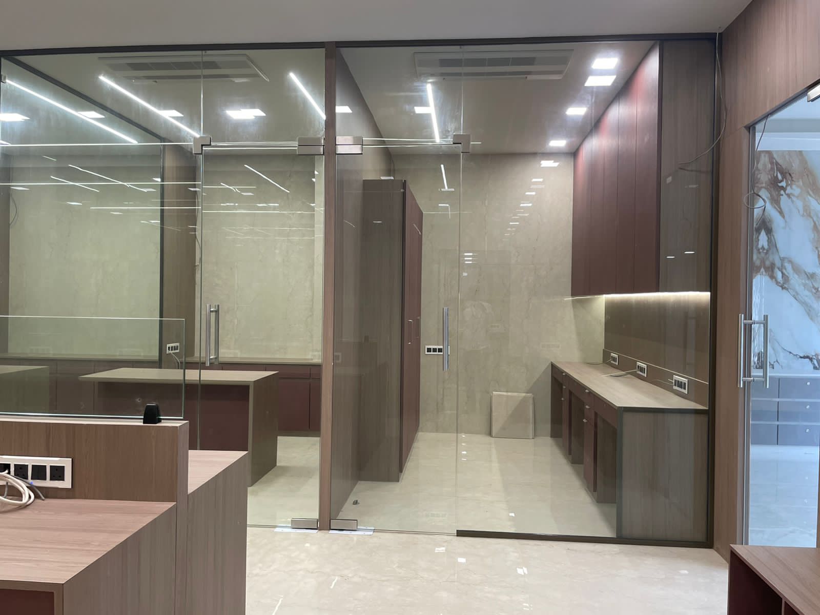 Office for Rent in Santacruz West Mumbai