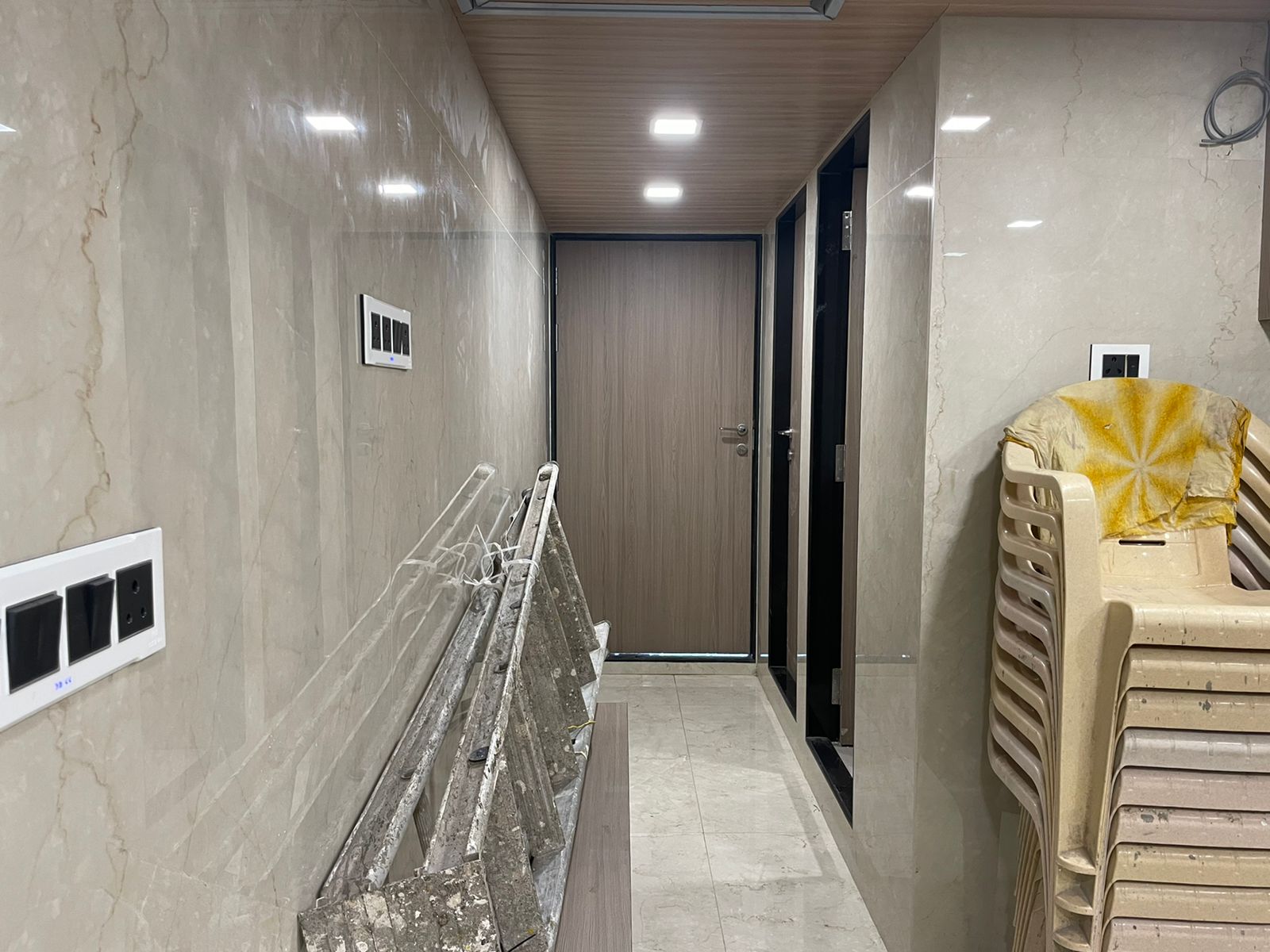 Office for Rent in Santacruz West Mumbai