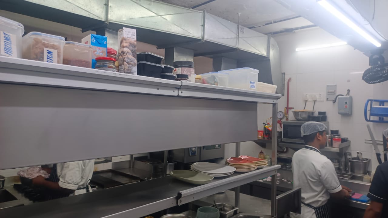 Restaurant for Rent in Bandra West Mumbai