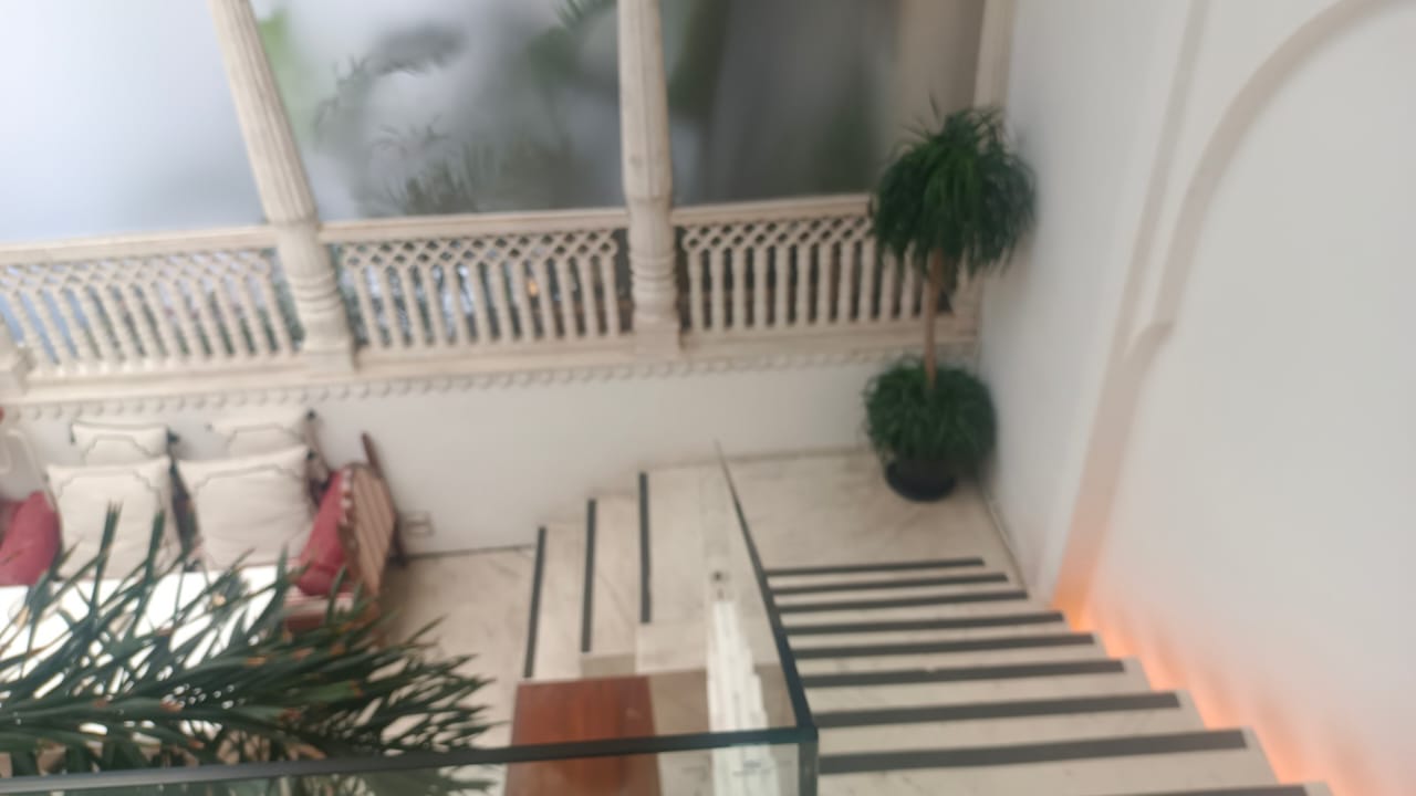 Restaurant for Rent in Bandra West Mumbai