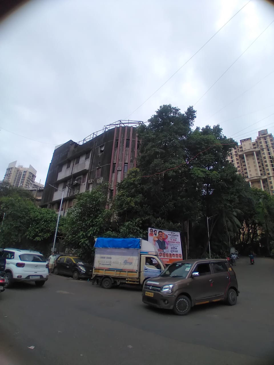 Commercial Building for Rent in T J Road Mumbai