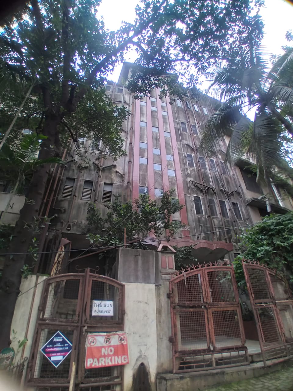 Commercial Building for Rent in T J Road Mumbai