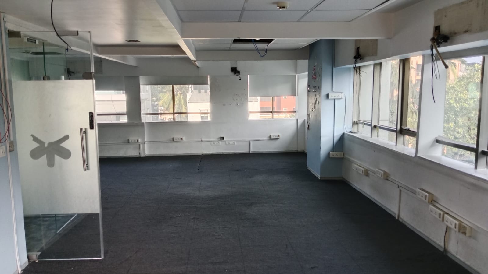 Office for Rent in Juhu Tara Road Mumbai