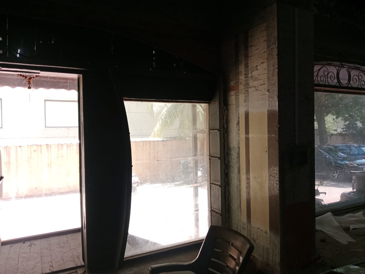 Showroom for Rent in Link Road Mumbai
