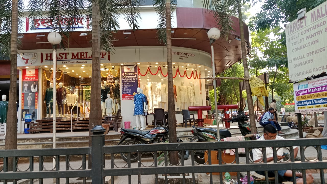 Shop for Rent in Chandavarkar Road Mumbai