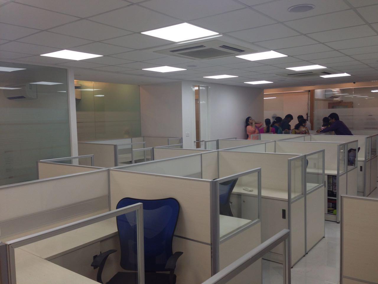 Office for Sale in Senapati Bapat  Marg Mumbai
