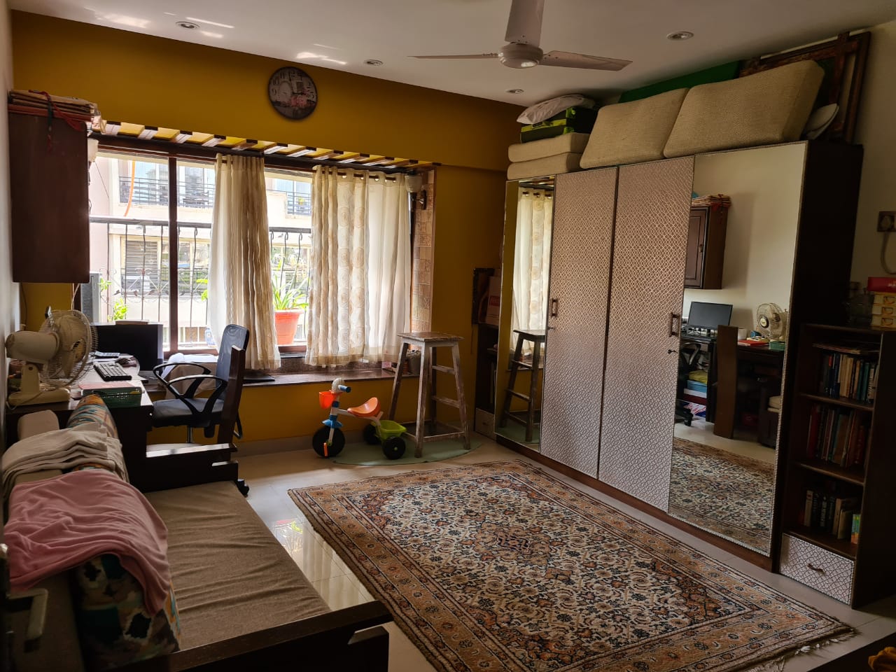 3 BHK Apartment for Sale in Khar West Mumbai