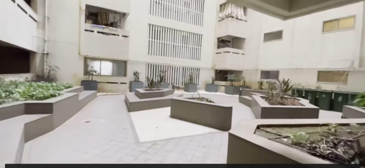 2 BHK Apartment for Sale in Andheri West Mumbai