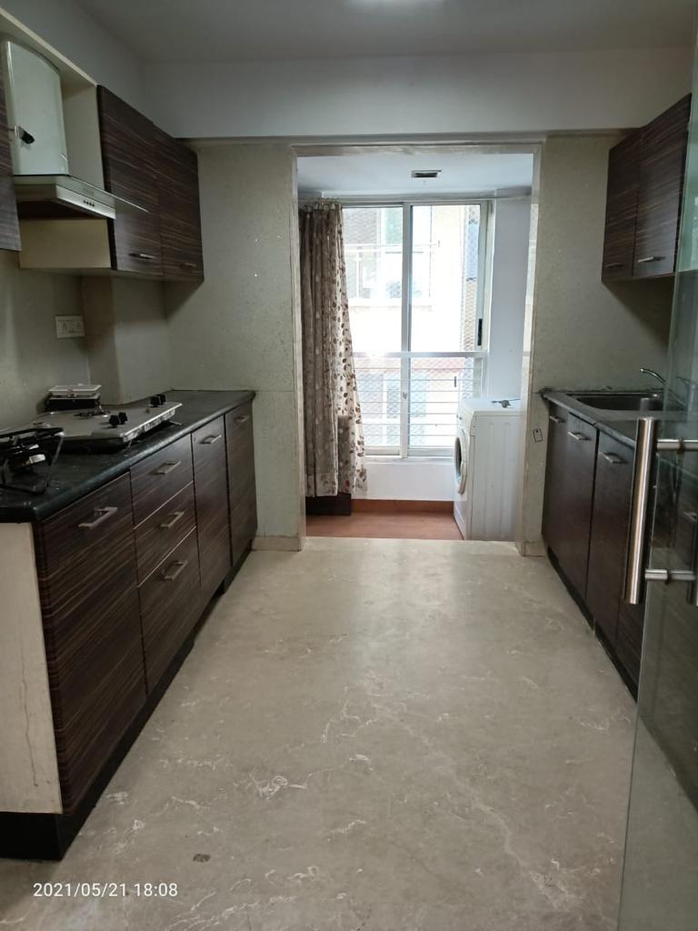 4 BHK Apartment for Rent in Khar West Mumbai
